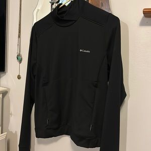 Columbia pullover athletic